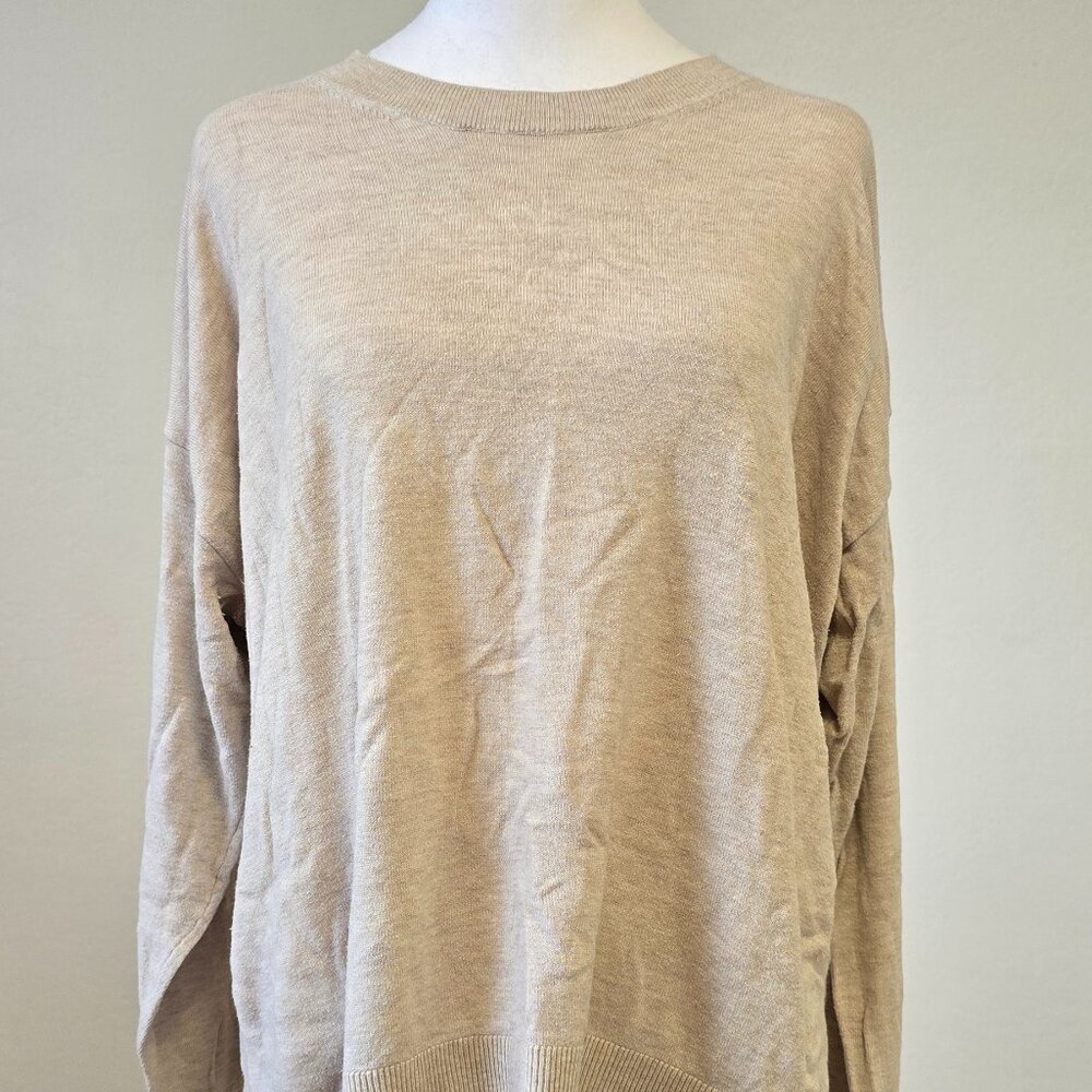 Banana Republic XL Petite Lightweight Beige Knit Sweater